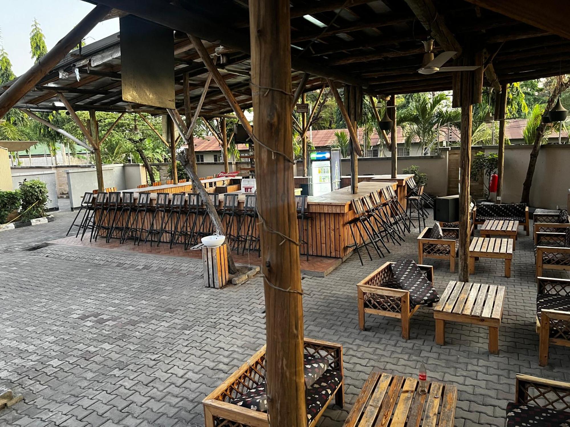 K27 Premier Backpackers Hostel Dar es Salaam Exterior photo