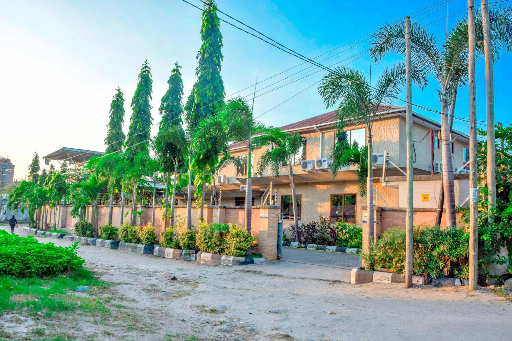 K27 Premier Backpackers Hostel Dar es Salaam Exterior photo