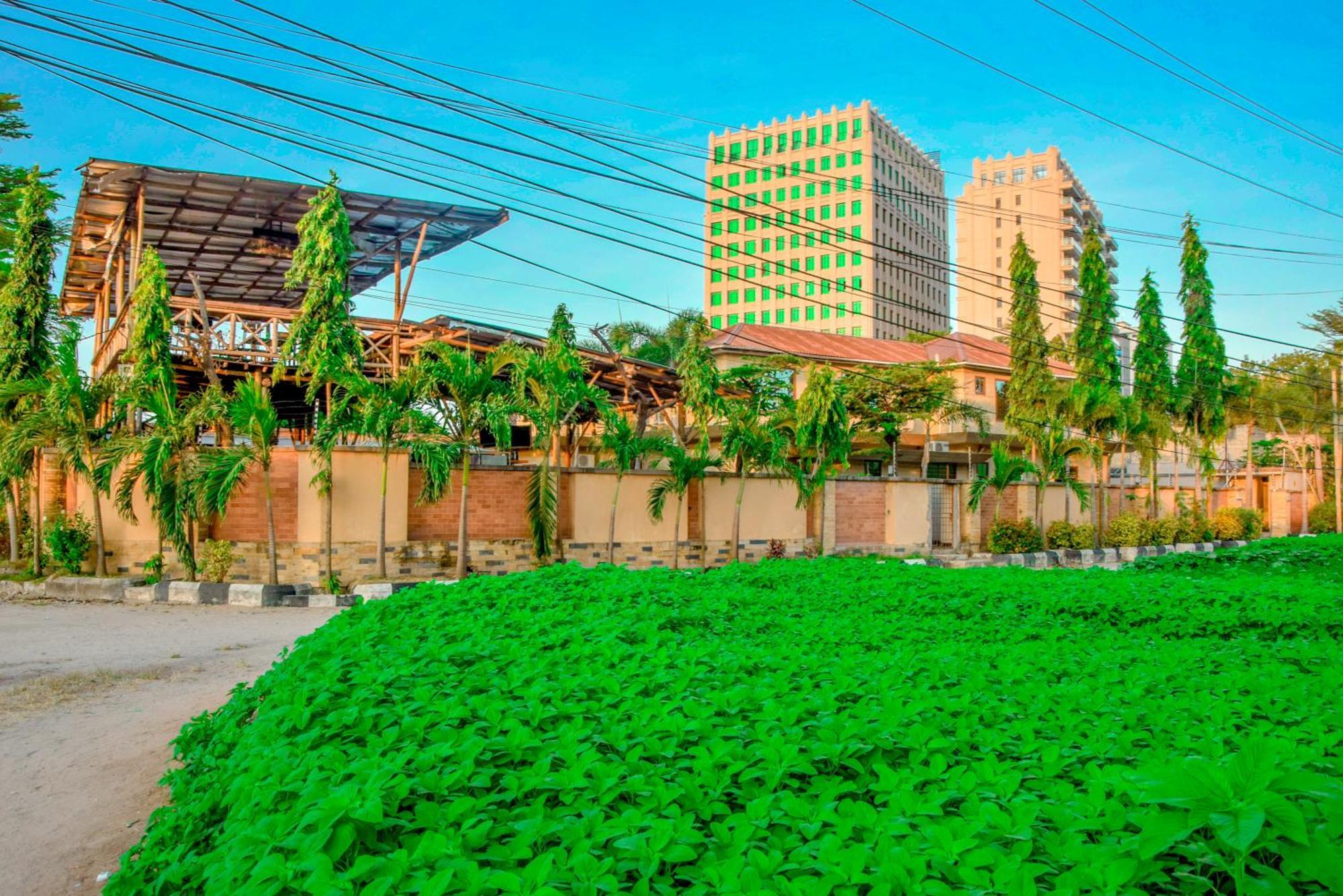 K27 Premier Backpackers Hostel Dar es Salaam Exterior photo