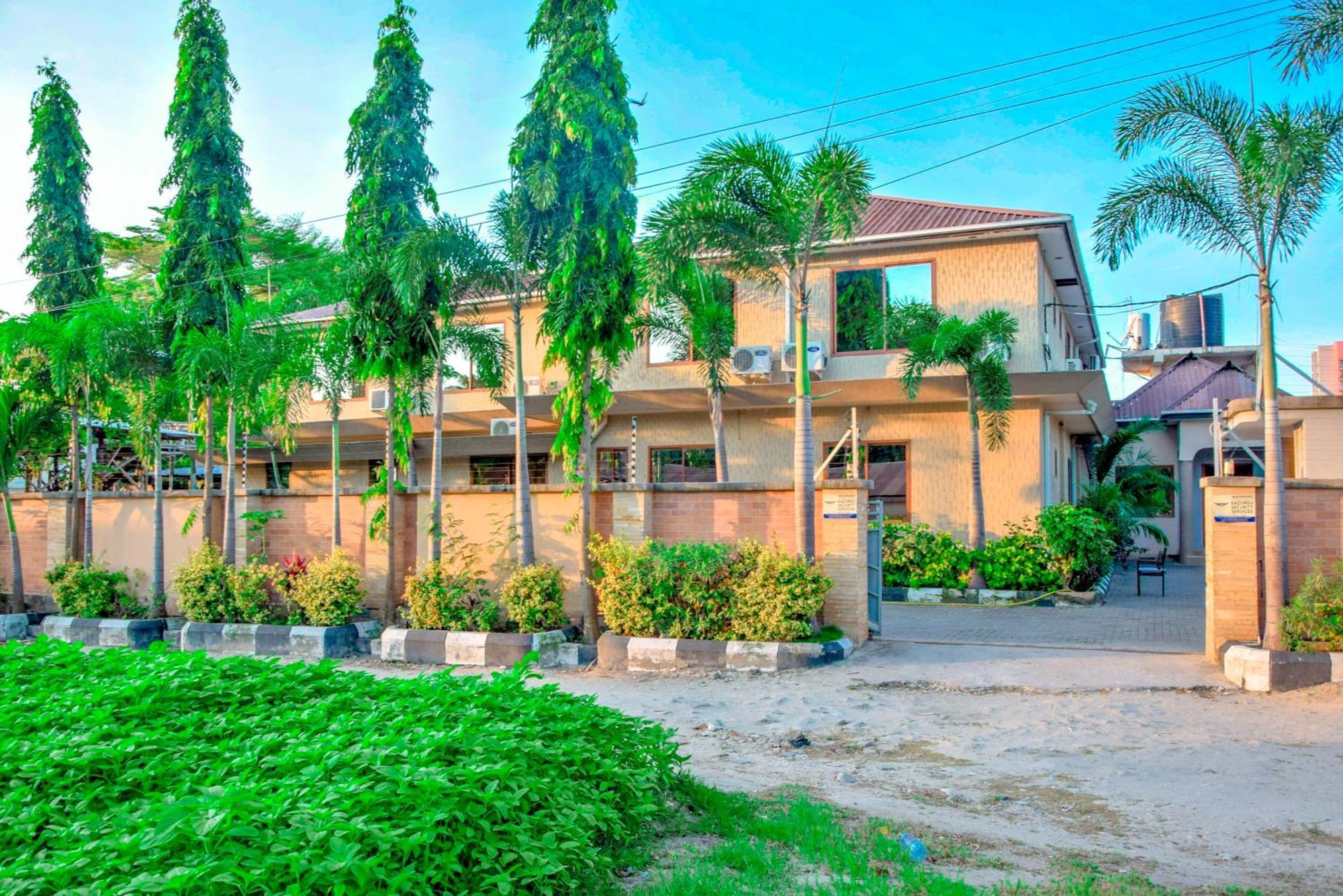 K27 Premier Backpackers Hostel Dar es Salaam Exterior photo