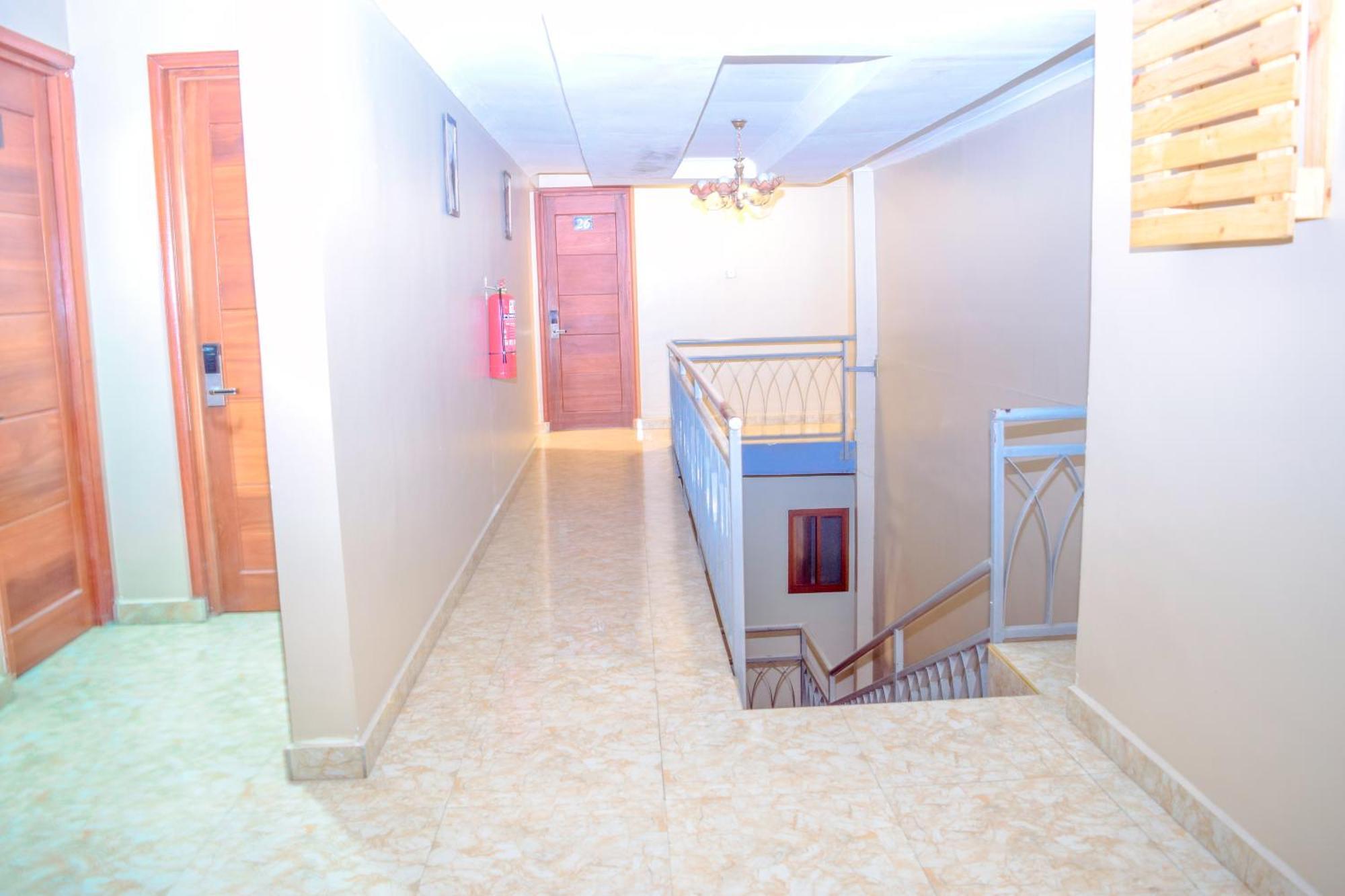 K27 Premier Backpackers Hostel Dar es Salaam Exterior photo